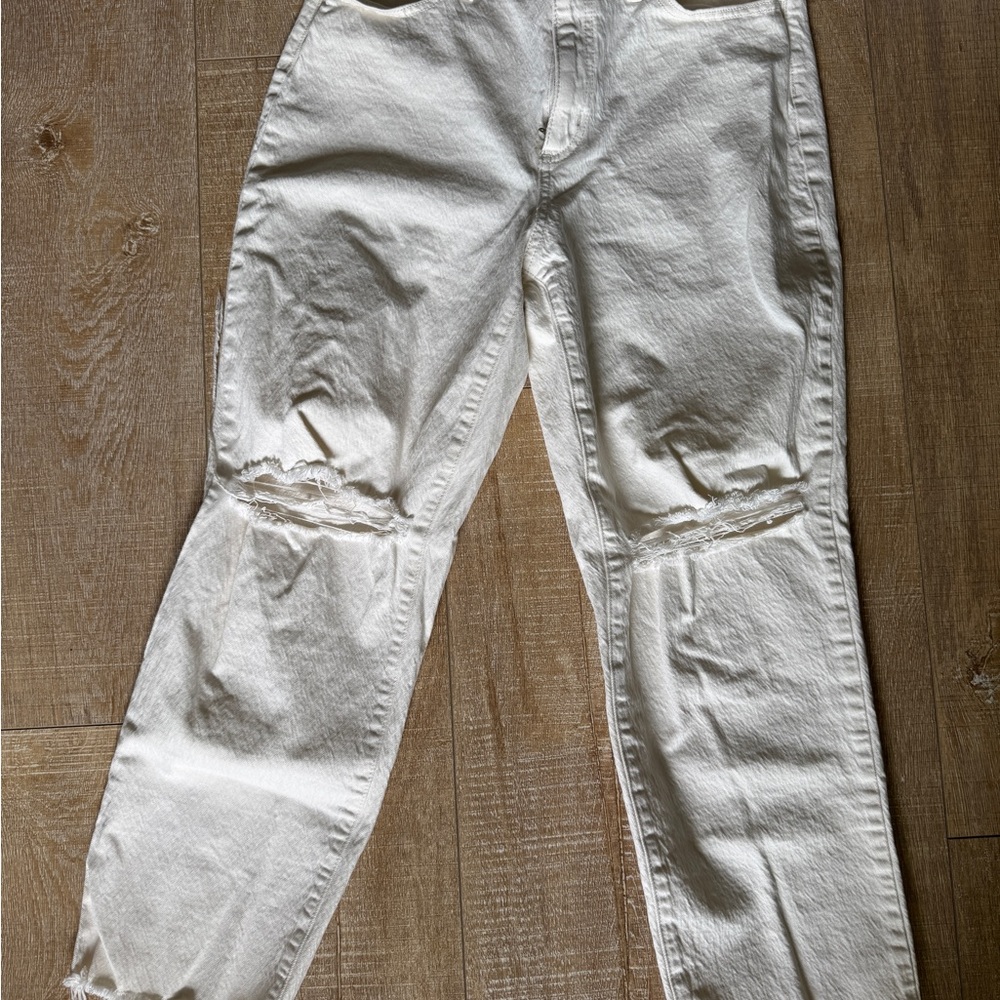 Universal Thread Men's Cream Relaxed Jeans